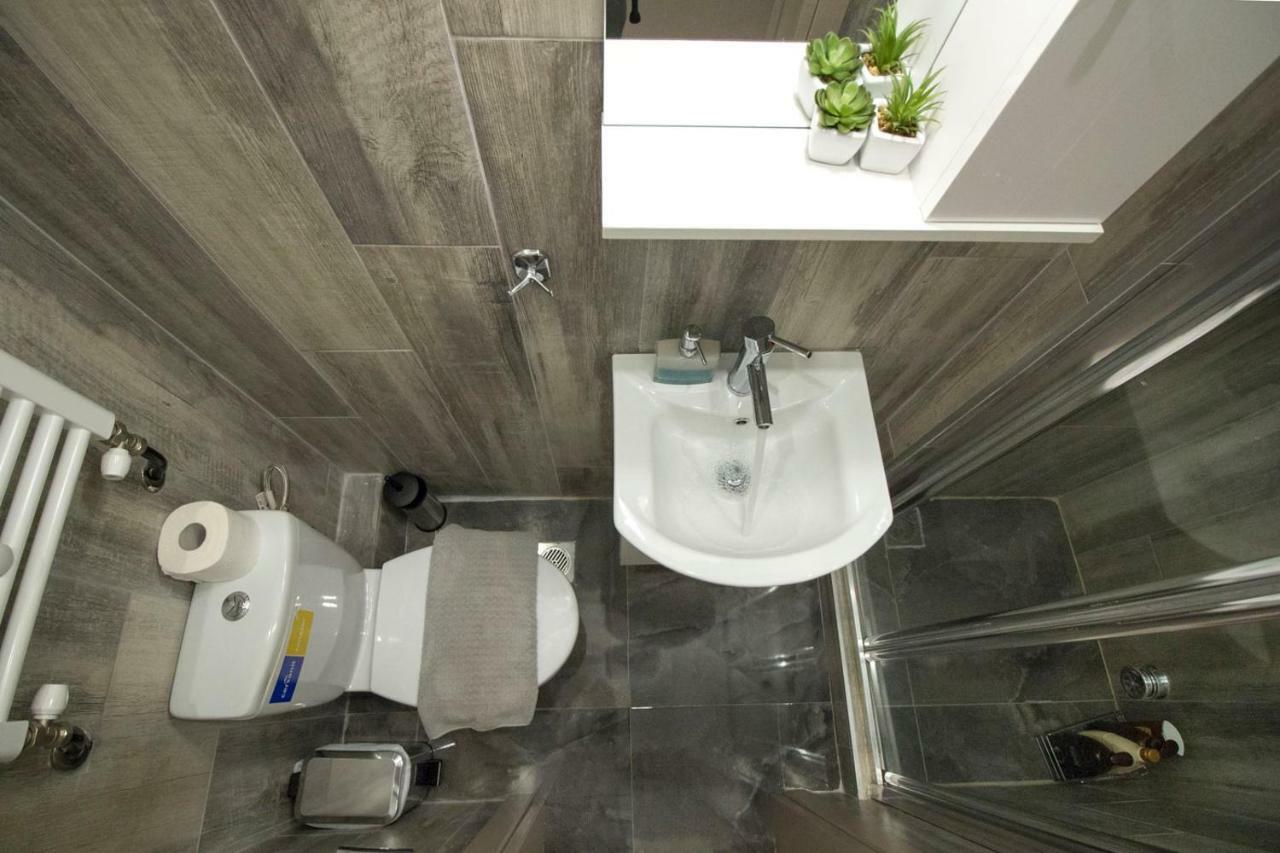 סלוניקי Flow - White Tower Two Bedroom Suite מראה חיצוני תמונה